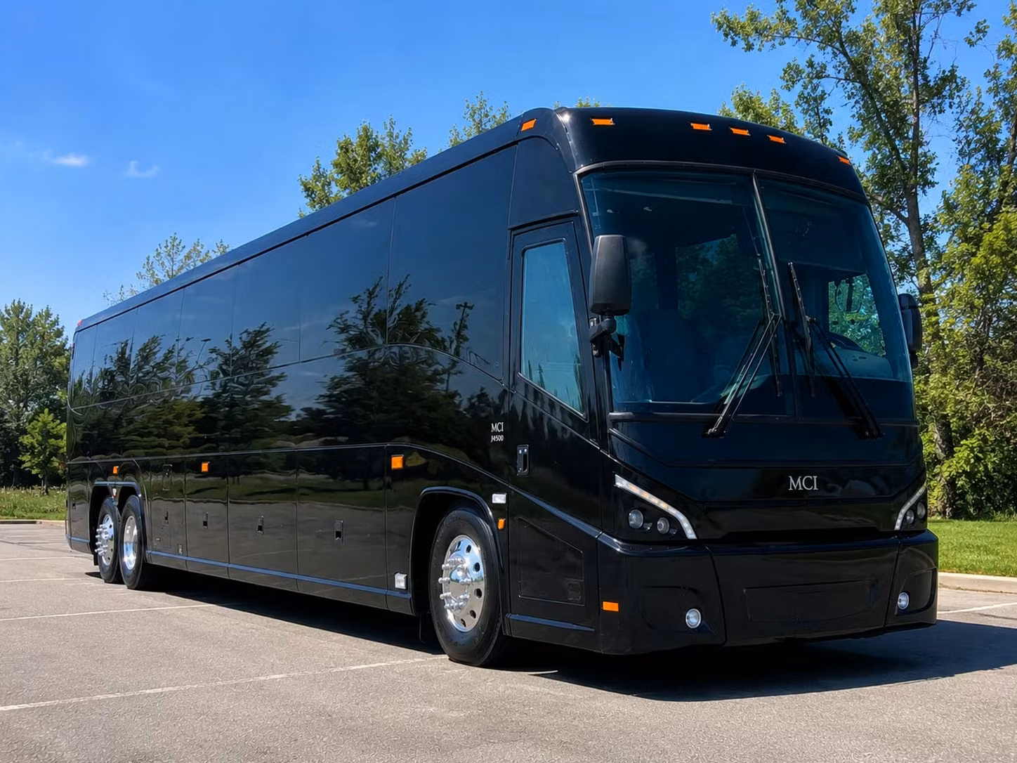 keep every student comfortable on longer lakewood field trip routes