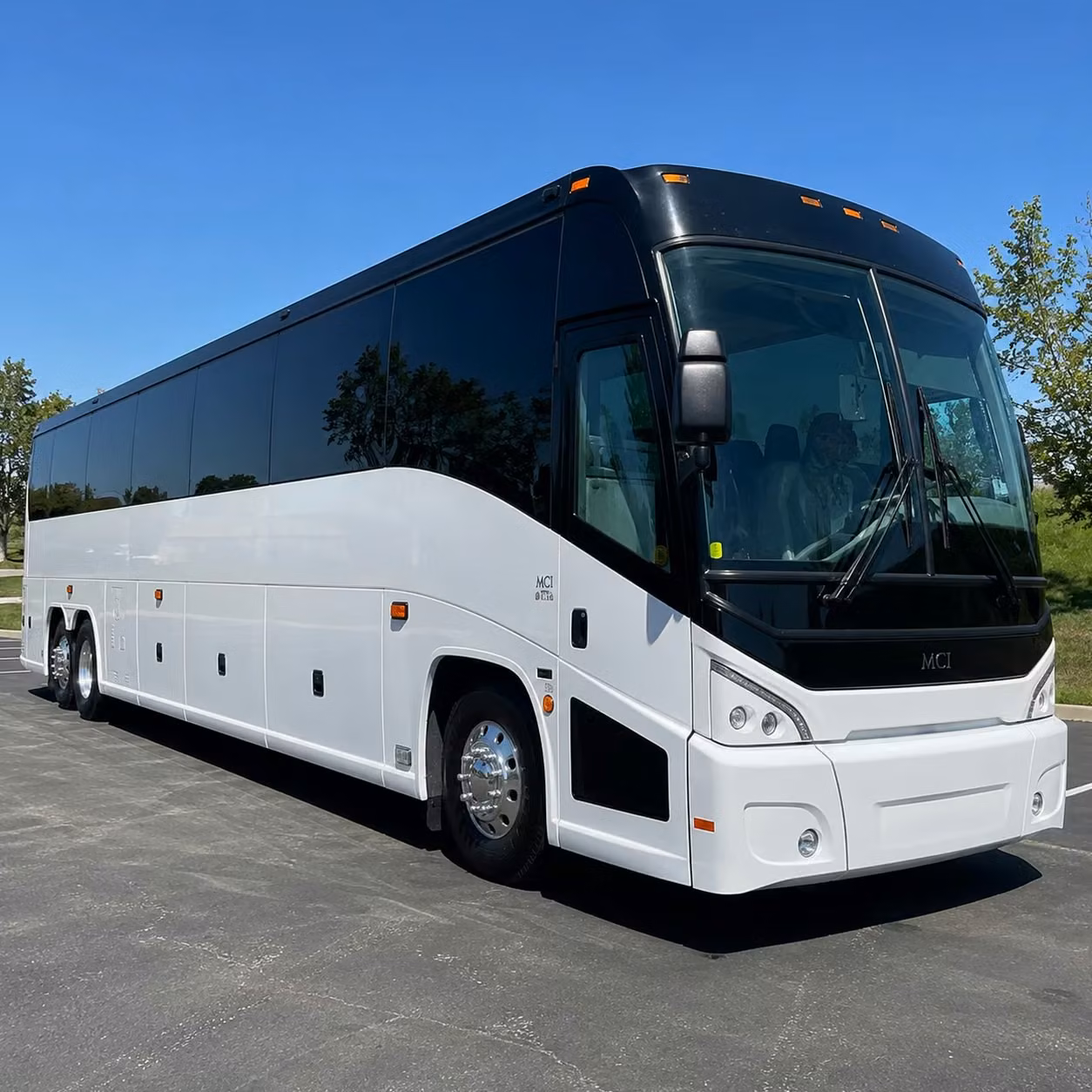 make your group s arrival into lakewood smooth from the moment the plane lands